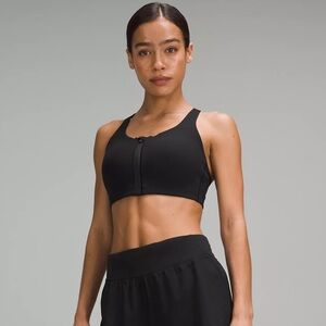 NWT lululemon Energy Zip-Front Bra
High-Support